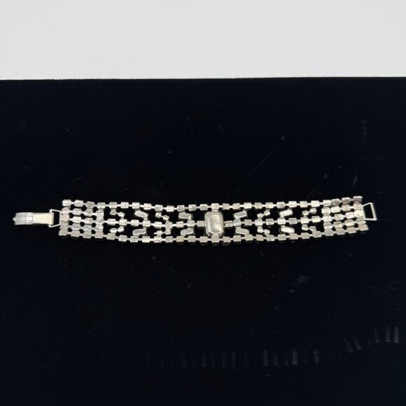 Vtg Clear Rhinestone Silver Tone Wide Bracelet Emerald Cut Center Stone Baguette - Picture 3 of 12